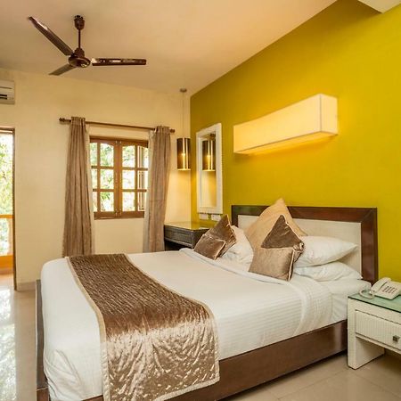 Coco Goa Hotell Arpora Eksteriør bilde