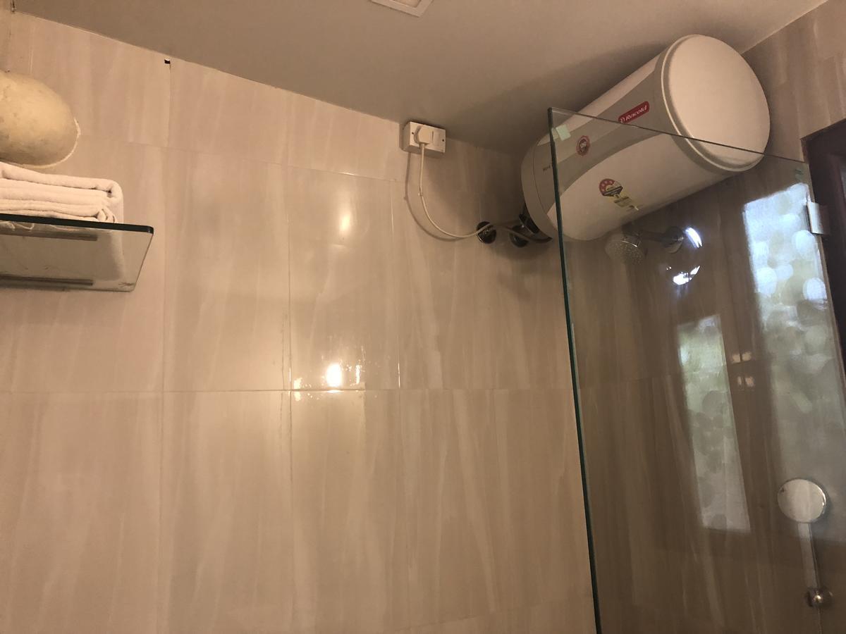 Coco Goa Hotell Arpora Eksteriør bilde