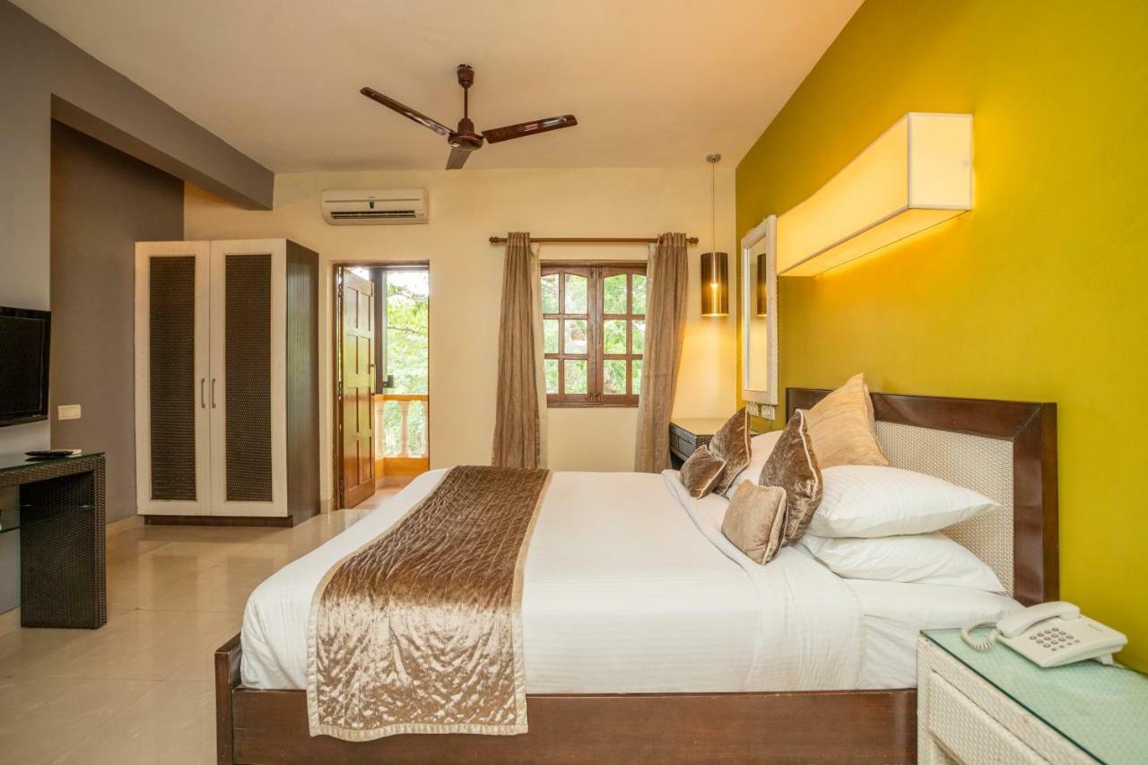 Coco Goa Hotell Arpora Eksteriør bilde